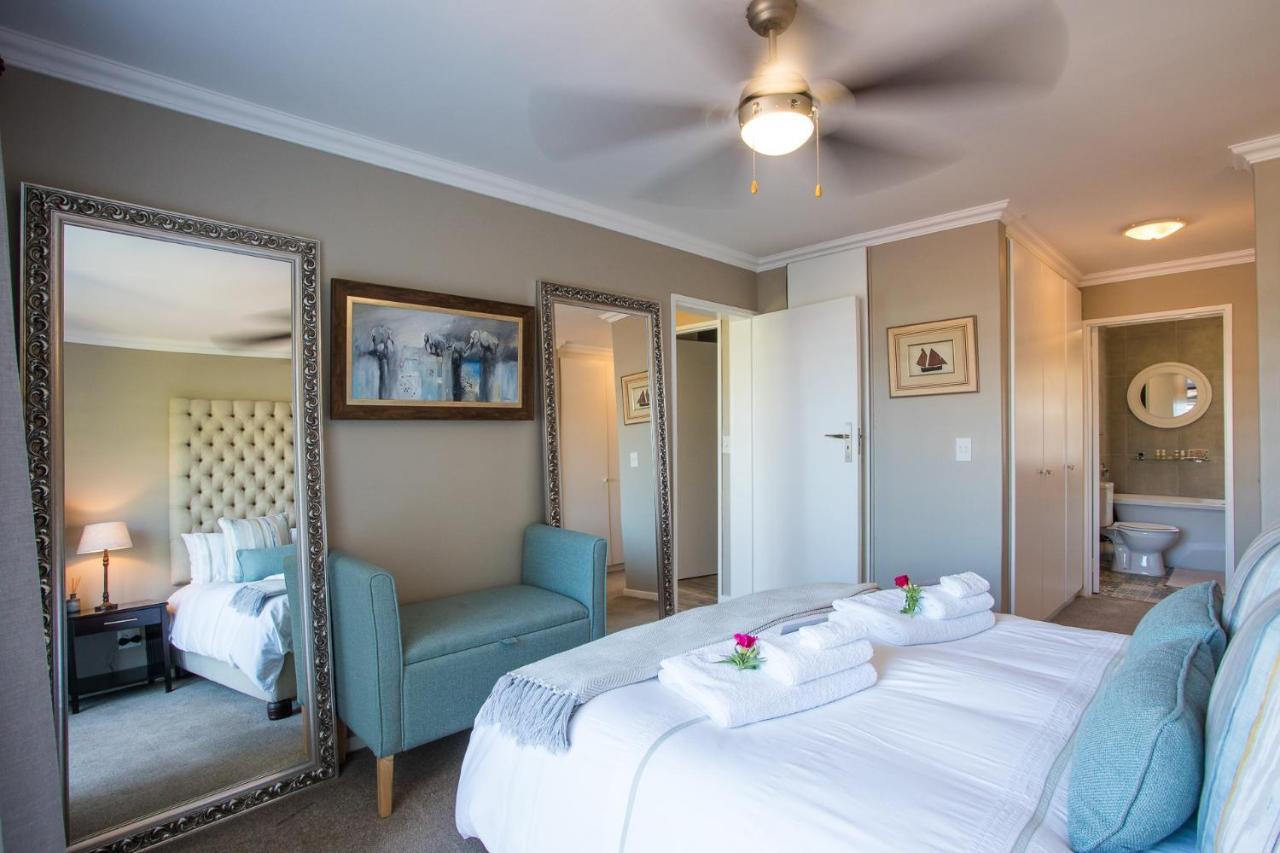 Dk Villas 1 Harbour View Hout Bay Esterno foto