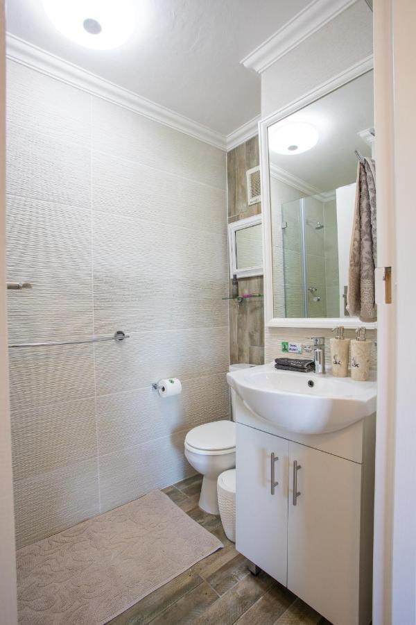 Dk Villas 1 Harbour View Hout Bay Esterno foto